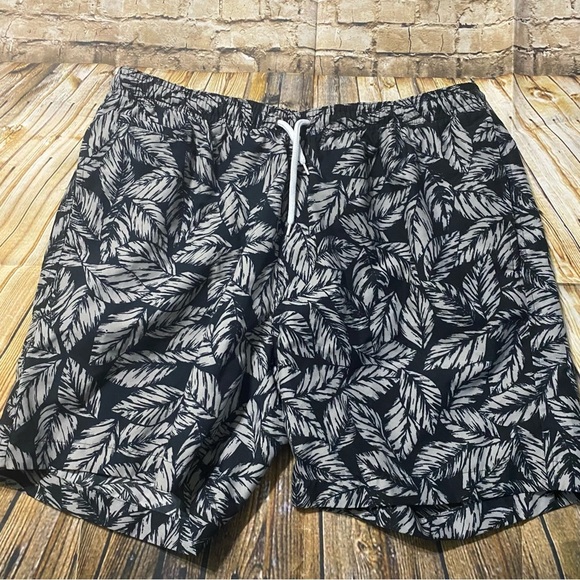 Trunks Brand Black Gray Palm Tree Print Brief Lined Swim Trunks Shorts - Picture 1 of 4